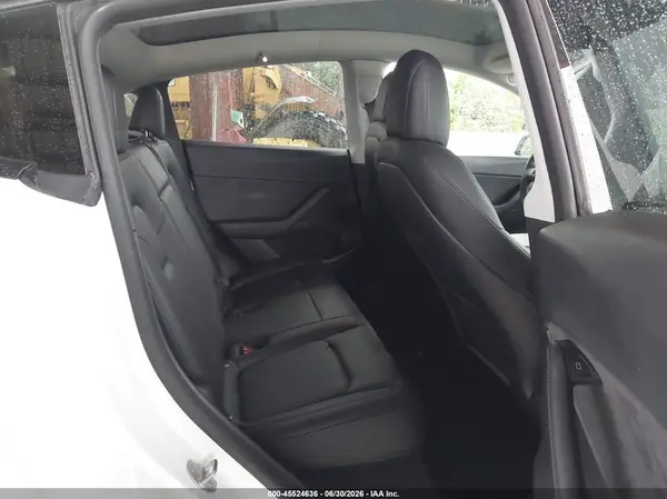 7SAYGDEF1NF517533 2022 TESLA MODEL Y - Image 8