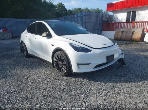 7SAYGDEF1NF523168 2022 TESLA MODEL Y - Image 1