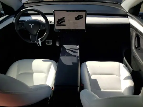 7SAYGDEF1NF530606 2022 TESLA MODEL Y - Image 8