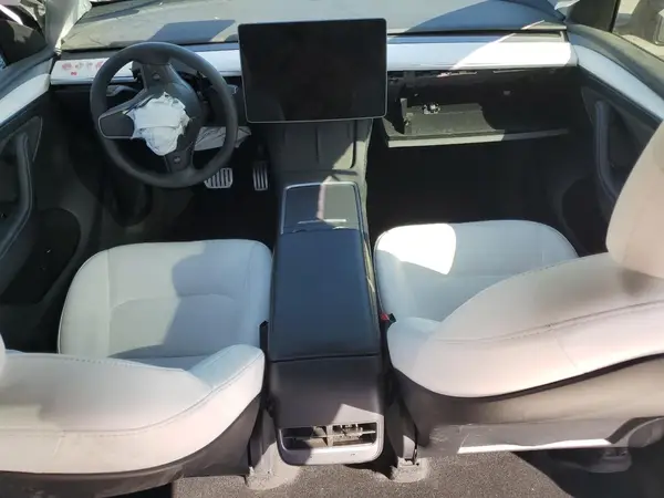 7SAYGDEF1NF531285 2022 TESLA MODEL Y - Image 8