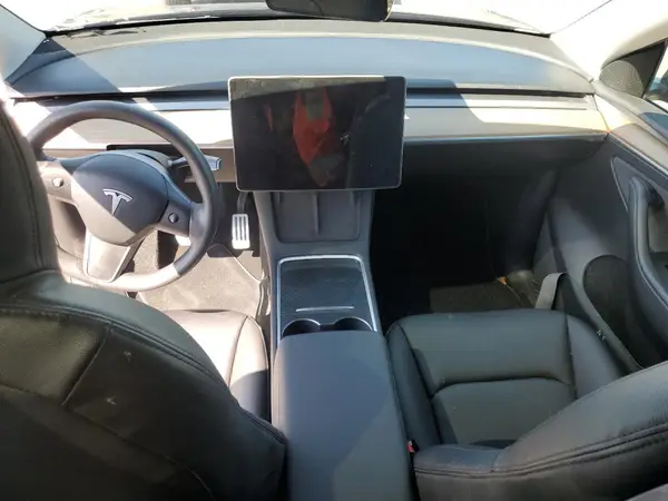 7SAYGDEF1NF532596 2022 TESLA MODEL Y - Image 8