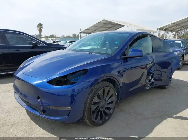 7SAYGDEF1NF538544 2022 TESLA MODEL Y - Image 2