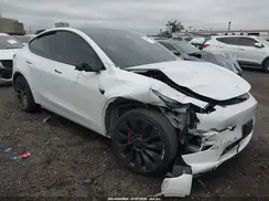 7SAYGDEF1NF540956 2022 TESLA MODEL Y