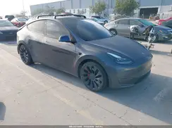 7SAYGDEF1NF542447 2022 TESLA MODEL Y