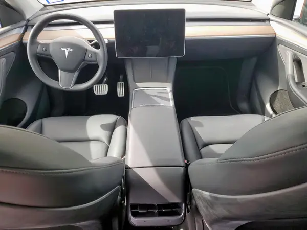 7SAYGDEF1PF610734 2023 TESLA MODEL Y - Image 8