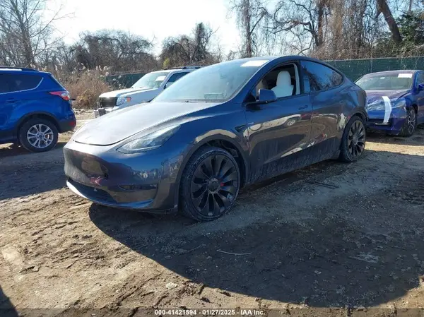 7SAYGDEF1PF674417 2023 TESLA MODEL Y - Image 2