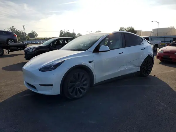 7SAYGDEF1PF693842 2023 TESLA MODEL Y - Image 1