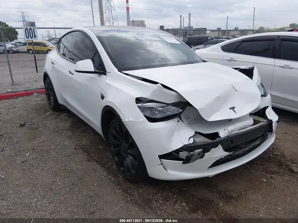 7SAYGDEF1PF700983 2023 TESLA MODEL Y - Image 1