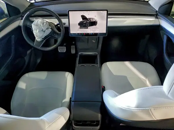 7SAYGDEF1PF702944 2023 TESLA MODEL Y - Image 8