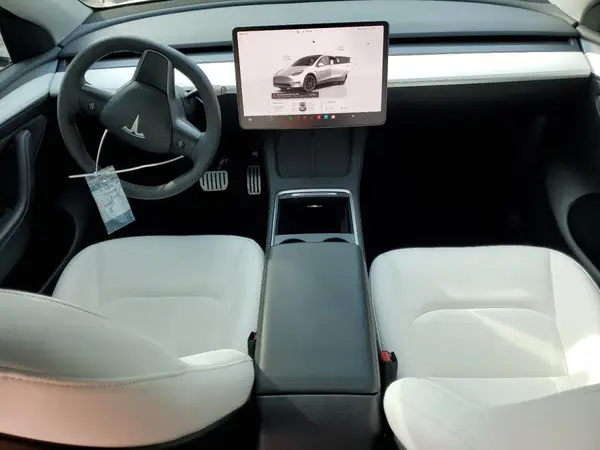 7SAYGDEF1PF705018 2023 TESLA MODEL Y - Image 8