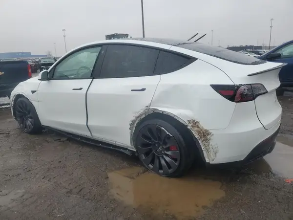 7SAYGDEF1PF714446 2023 TESLA MODEL Y - Image 2
