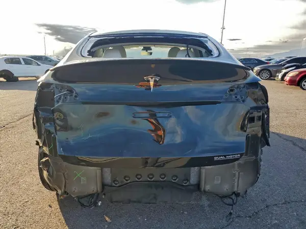 2023 TESLA MODEL Y auction photo 6