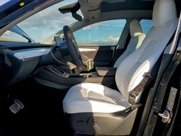 2023 TESLA MODEL Y auction photo 7