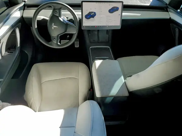 7SAYGDEF1PF825479 2023 TESLA MODEL Y - Image 8