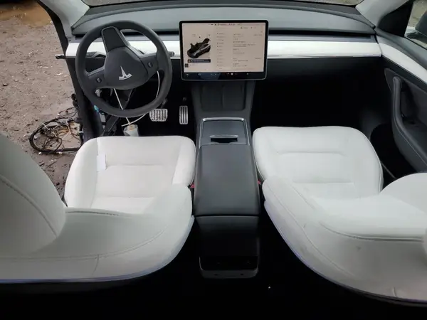 7SAYGDEF1PF833307 2023 TESLA MODEL Y - Image 8