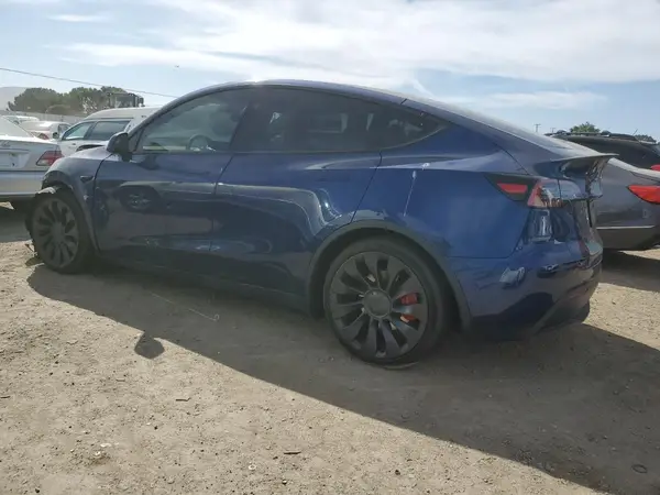 7SAYGDEF1PF834859 2023 TESLA MODEL Y - Image 2