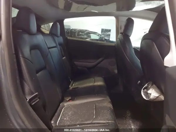7SAYGDEF1PF844081 2023 TESLA MODEL Y - Image 8
