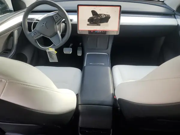 7SAYGDEF1PF856375 2023 TESLA MODEL Y - Image 8