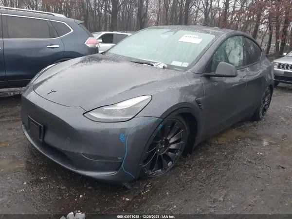 7SAYGDEF1PF873659 2023 TESLA MODEL Y - Image 2