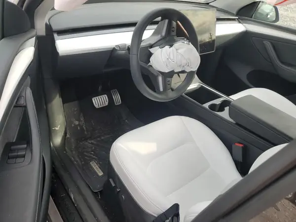 7SAYGDEF1PF876674 2023 TESLA MODEL Y - Image 8