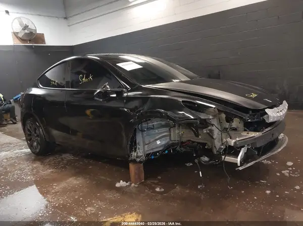 7SAYGDEF1PF890946 2023 TESLA MODEL Y - Image 1