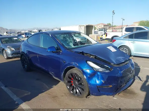 7SAYGDEF1PF925615 2023 TESLA MODEL Y - Image 1