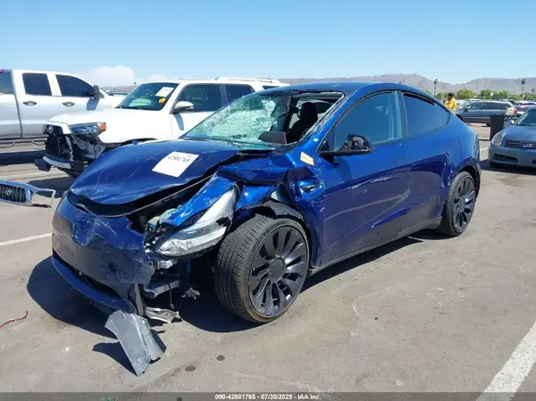 7SAYGDEF1PF925615 2023 TESLA MODEL Y - Image 2