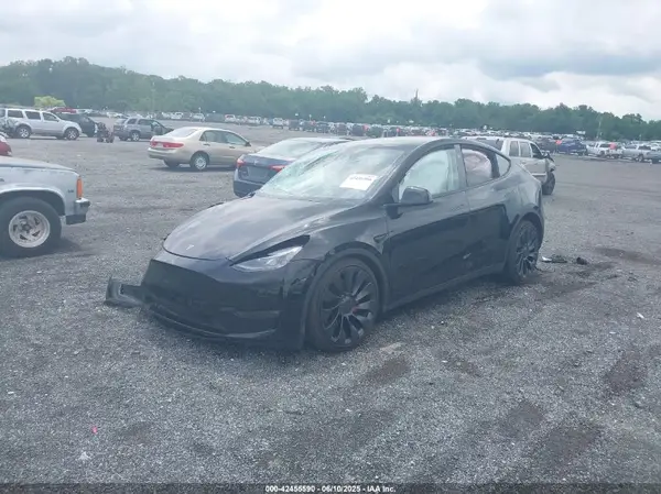 7SAYGDEF1PF940941 2023 TESLA MODEL Y - Image 2