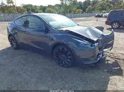 7SAYGDEF1PF957884 2023 TESLA MODEL Y