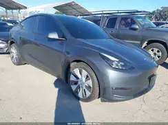7SAYGDEF1PF958212 2023 TESLA MODEL Y