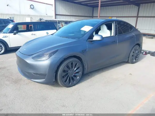 7SAYGDEF1PF968691 2023 TESLA MODEL Y - Image 2