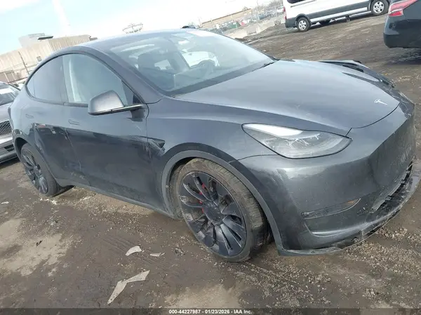 7SAYGDEF1RA263082 2024 TESLA MODEL Y - Image 1