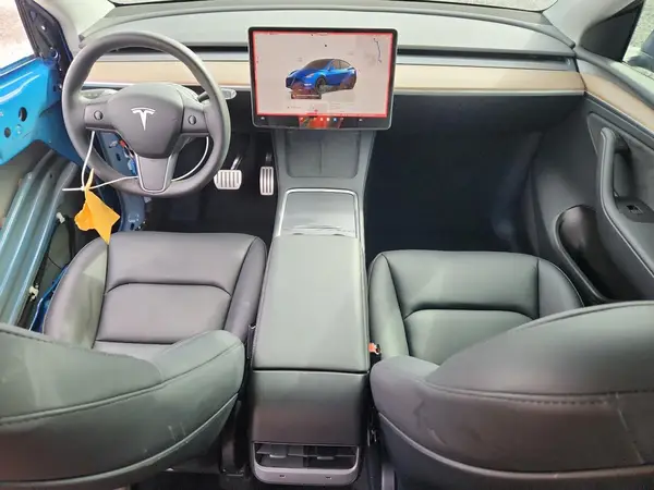 7SAYGDEF1RA266550 2024 TESLA MODEL Y - Image 8