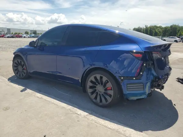 7SAYGDEF1RA283459 2024 TESLA MODEL Y - Image 2