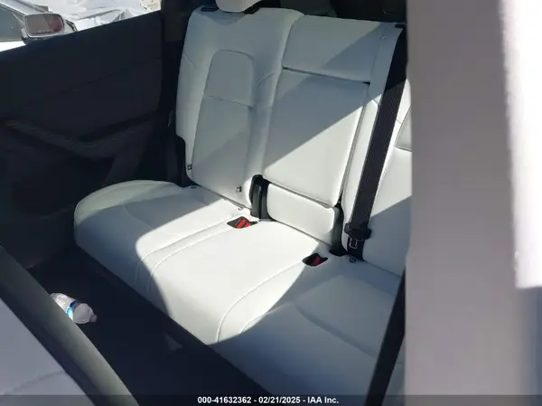 7SAYGDEF1RA322163 2024 TESLA MODEL Y - Image 8