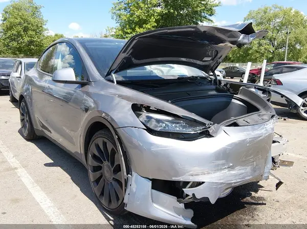 7SAYGDEF1RA325855 2024 TESLA MODEL Y - Image 1