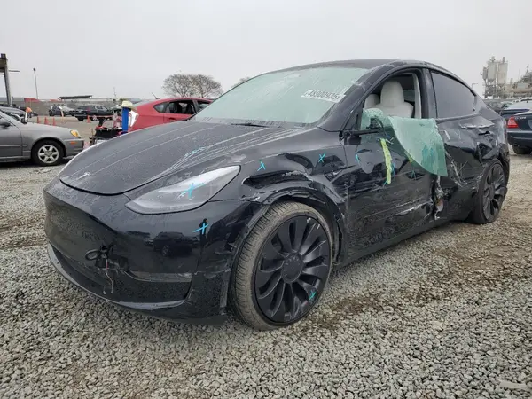 7SAYGDEF1RF028278 2024 TESLA MODEL Y - Image 1
