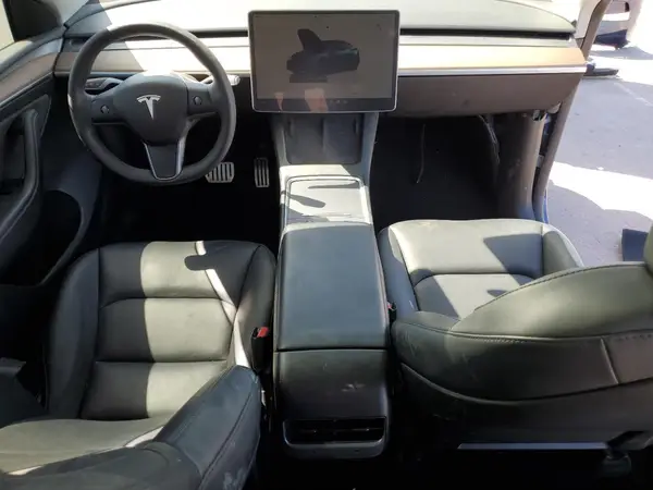 7SAYGDEF1RF036445 2024 TESLA MODEL Y - Image 8