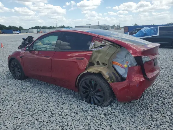 7SAYGDEF1RF052175 2024 TESLA MODEL Y - Image 2