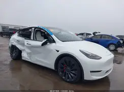 7SAYGDEF1RF052810 2024 TESLA MODEL Y