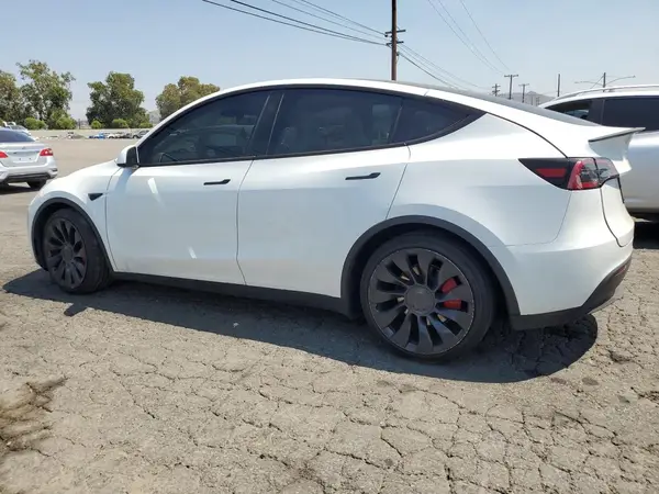 7SAYGDEF1RF082051 2024 TESLA MODEL Y - Image 2