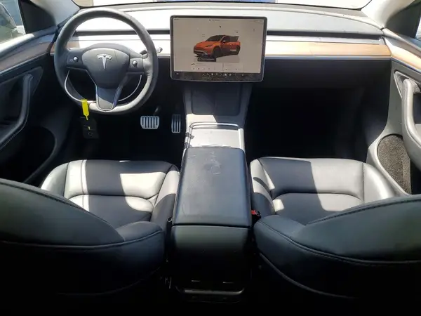 7SAYGDEF1RF094572 2024 TESLA MODEL Y - Image 8