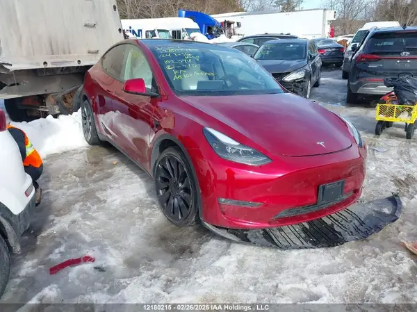 7SAYGDEF1RF102394 2024 TESLA MODEL Y - Image 1