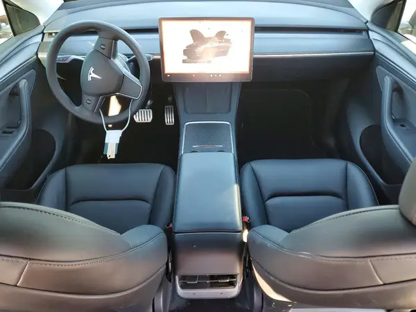 7SAYGDEF1RF183171 2024 TESLA MODEL Y - Image 8
