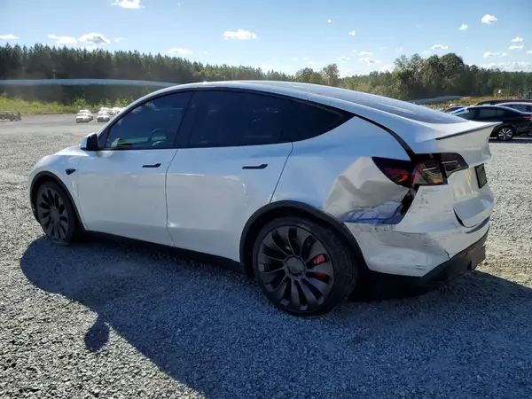 7SAYGDEF1SA344167 2025 TESLA MODEL Y - Image 2