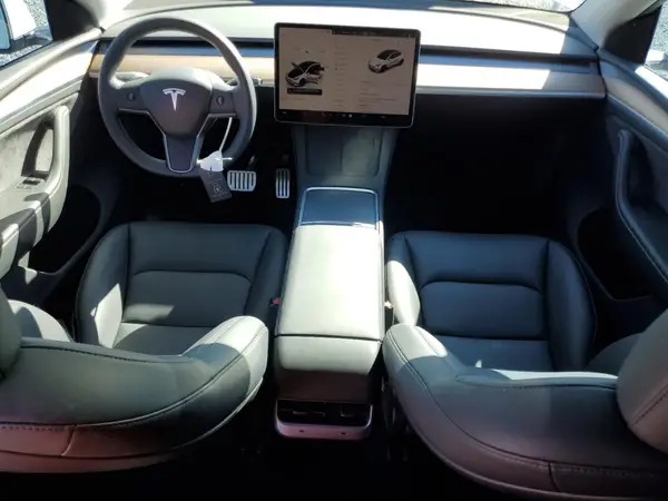 7SAYGDEF1SA344167 2025 TESLA MODEL Y - Image 8