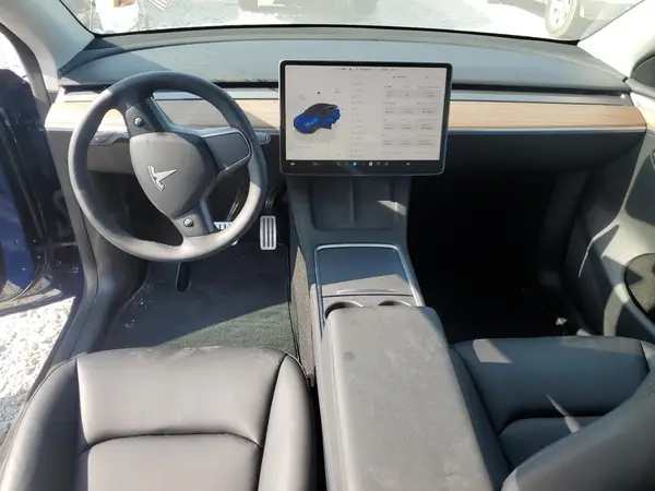 7SAYGDEF1SF235534 2025 TESLA MODEL Y - Image 8