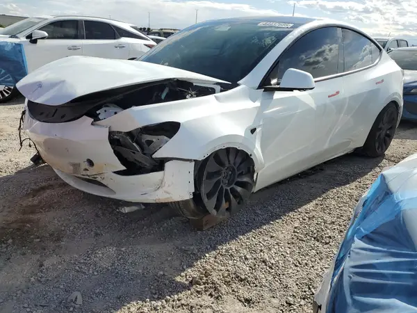7SAYGDEF1SF310085 2025 TESLA MODEL Y - Image 1