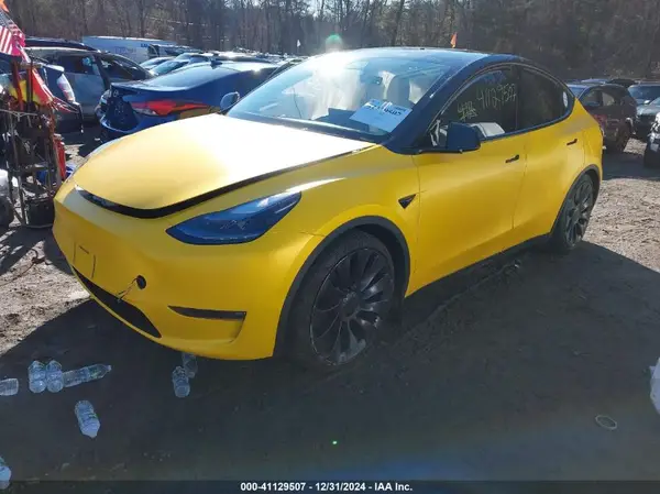 7SAYGDEF2NF310276 2022 TESLA MODEL Y - Image 2