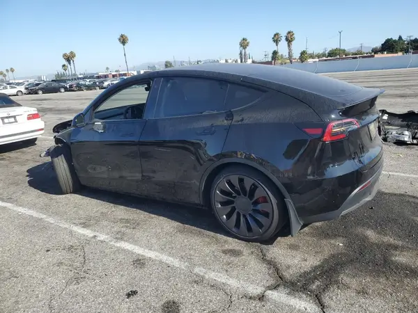 7SAYGDEF2NF312416 2022 TESLA MODEL Y - Image 2